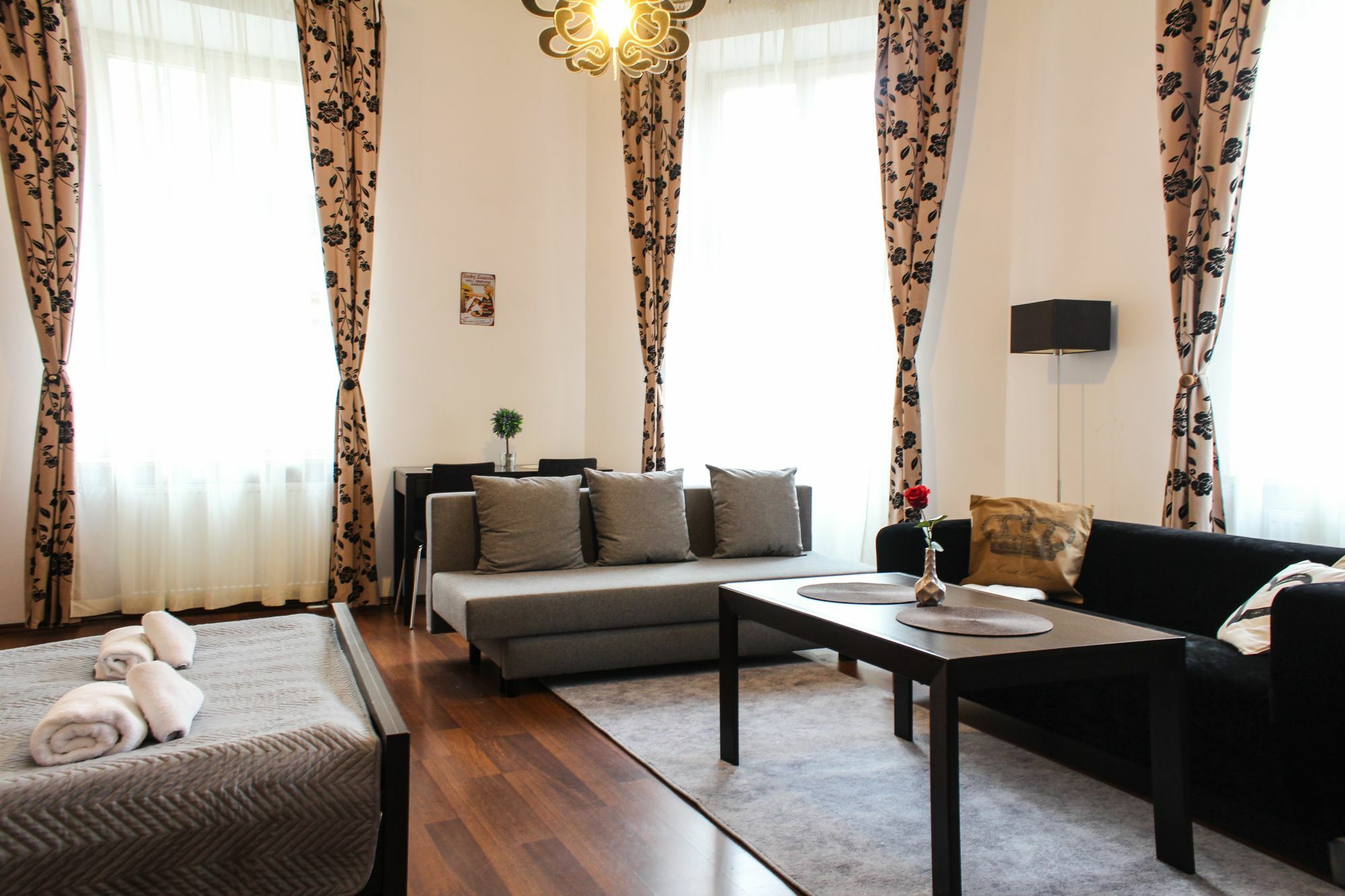 Old Town Apartments Krupnicza 克拉科夫 外观 照片